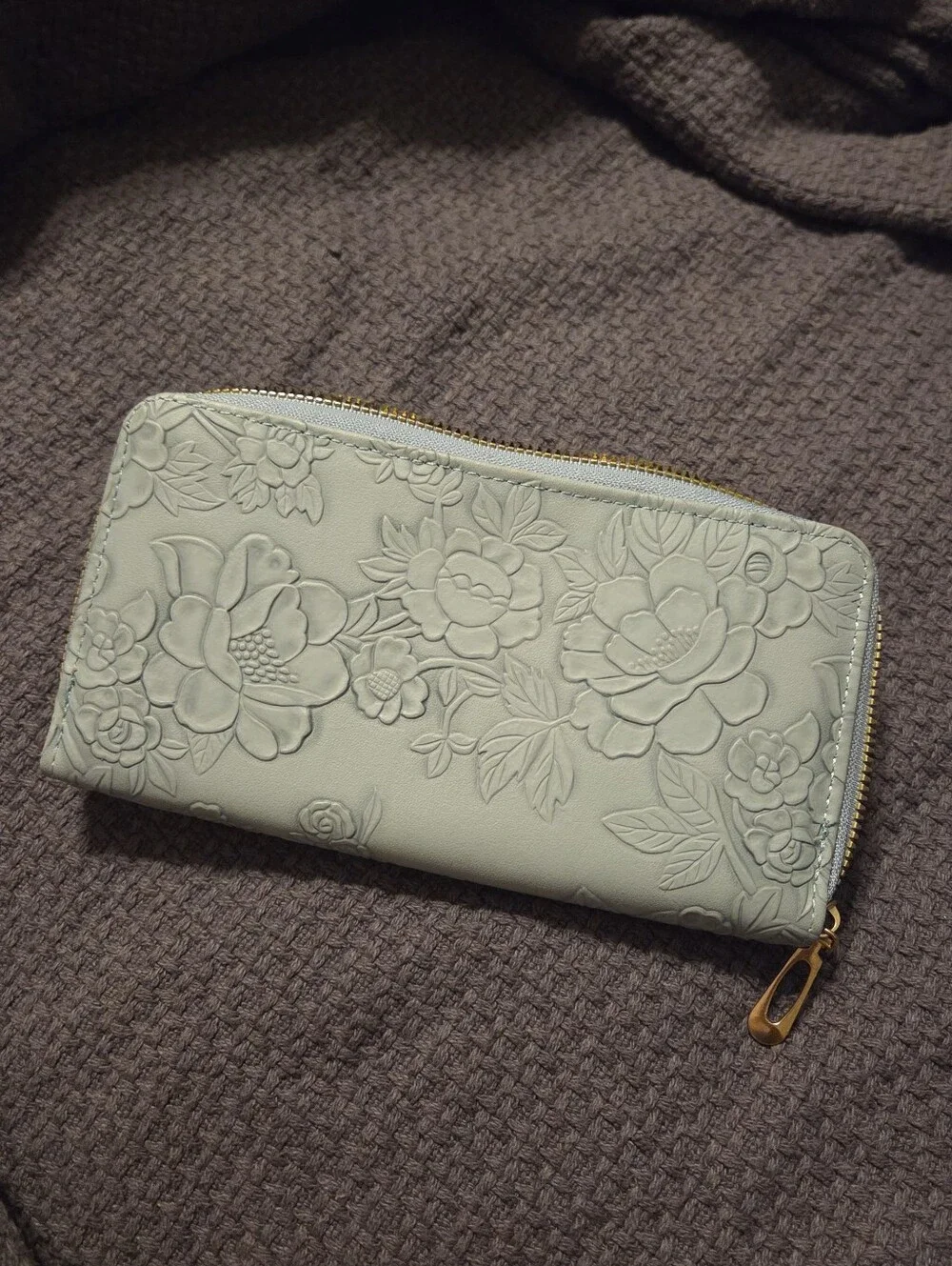 Light Blue Floral Embossed Vegan Leather Zip Around Long Wallet Organizer